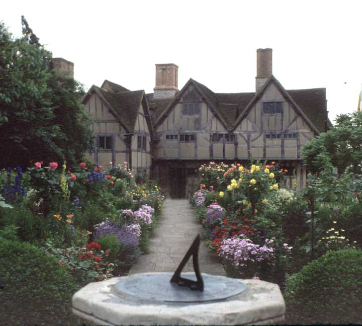 Anne Hathaway 1582. Anne Hathaway#39;s Cottage